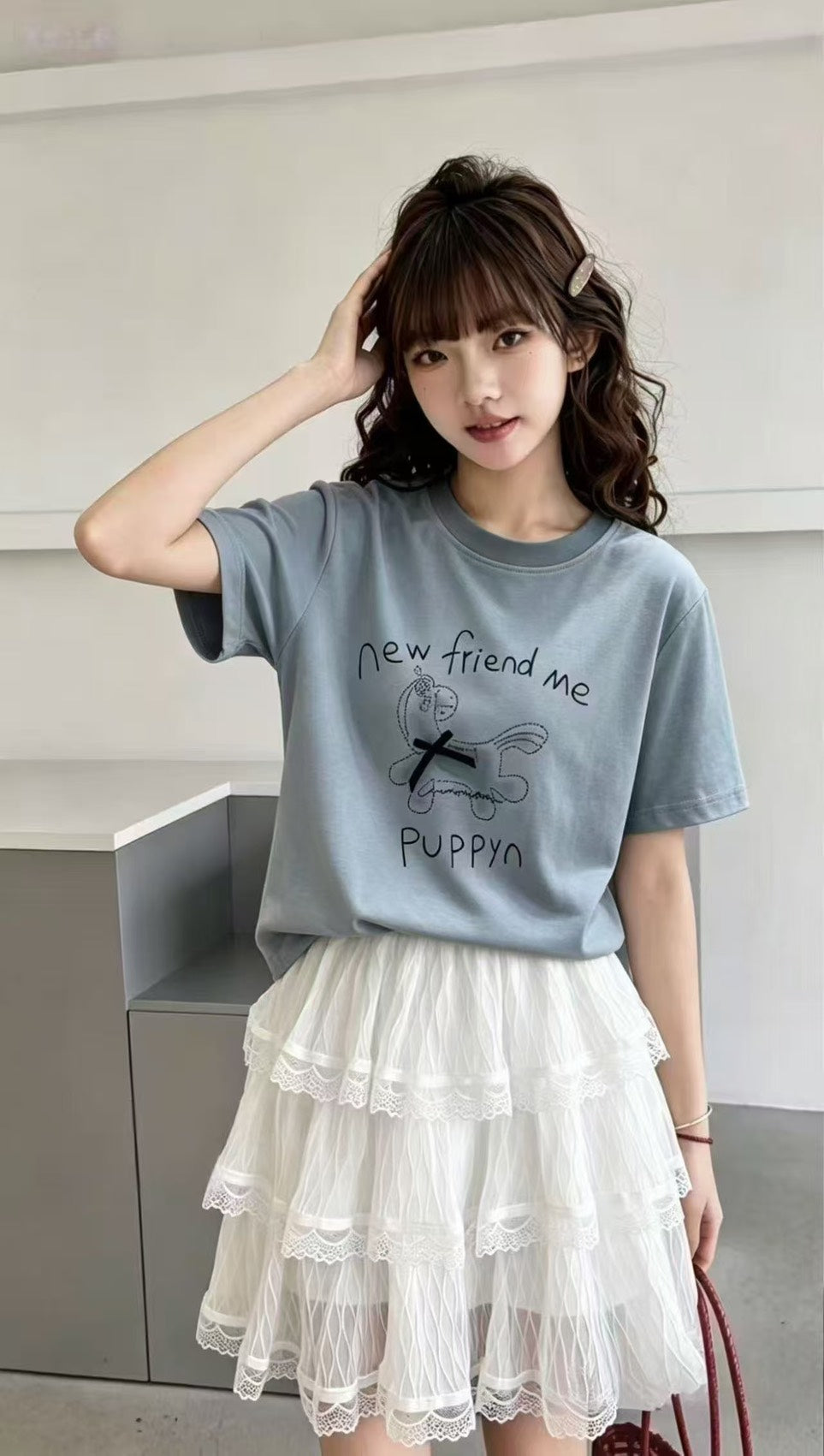 Puppy girlish short T-shirt